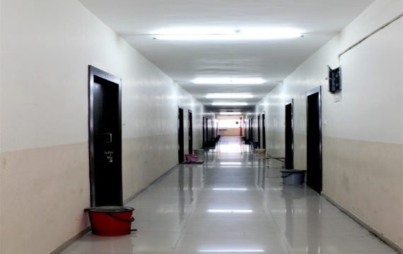 Terna hostel corridor