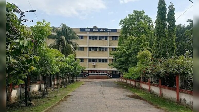 Nalanda Medical College, Patna campus