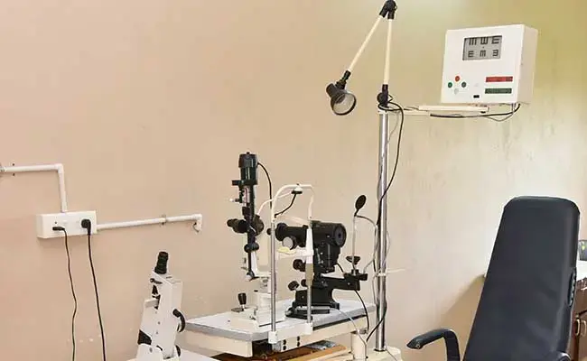 Visual optics equipment at Netra Jyothi Institute of Allied Health Sciences