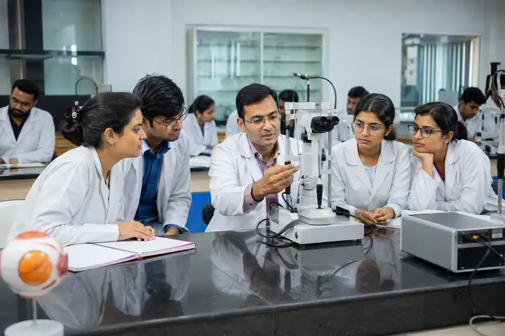 Master of Optometry students participating in practical healthcare education
