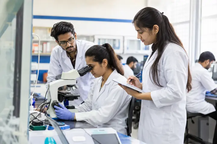 Master of Science in Medical Laboratory Technology students participating in practical healthcare education